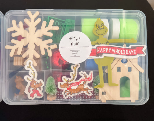 Green Holiday Fluff Kit