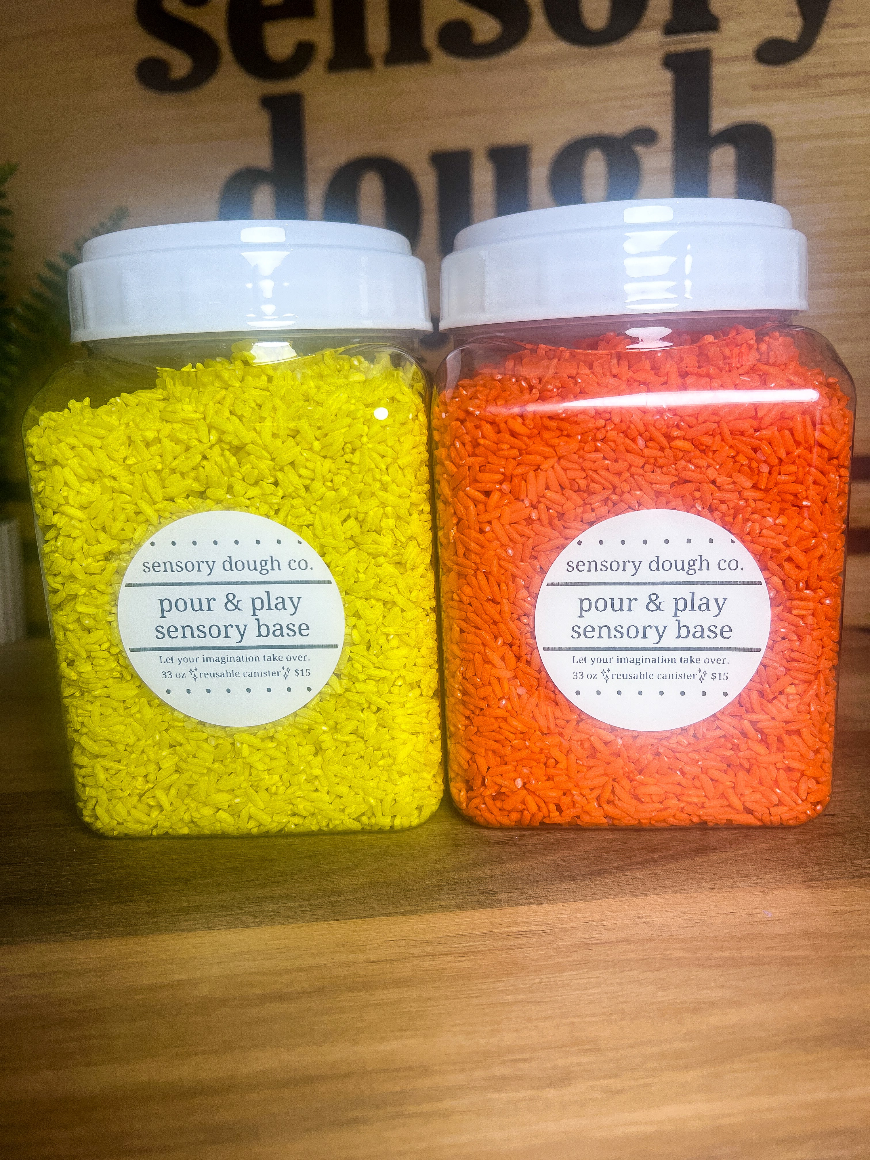 pour & play sensory base