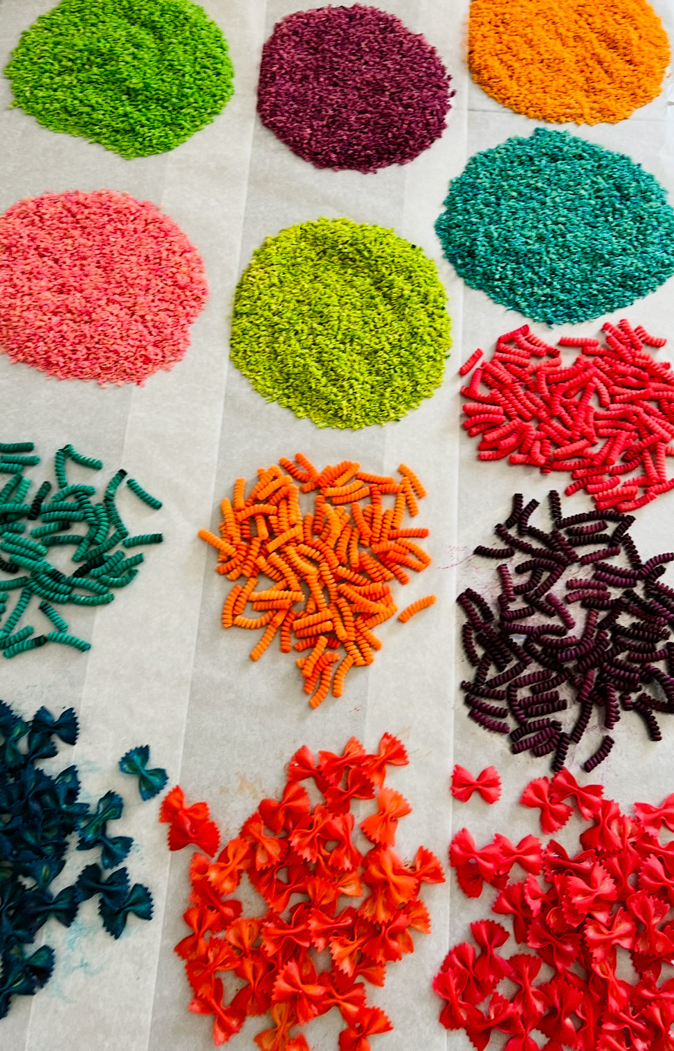 pour & play sensory base